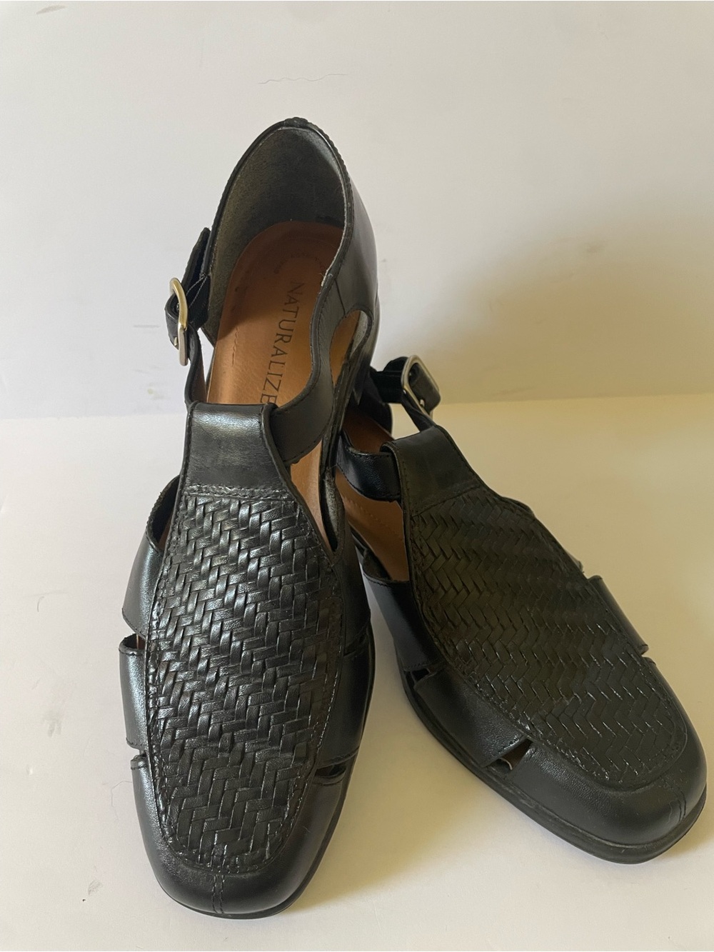 Women’s Naturalizer Vintage Comfort Black Woven Leather Buckle Sandals 7 Narrow